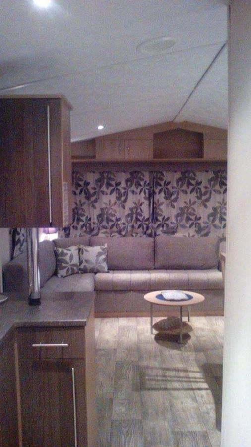 Luxe Vakantiechalet Met Omheinde Tuin Bredene 6Pers Exterior foto